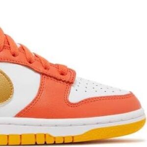 Nike Dunk Low Womens University Gold